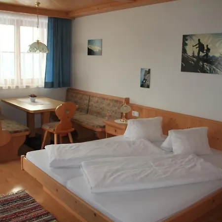 Oberhof Konukevi Sankt Lorenzen im Lesachtal